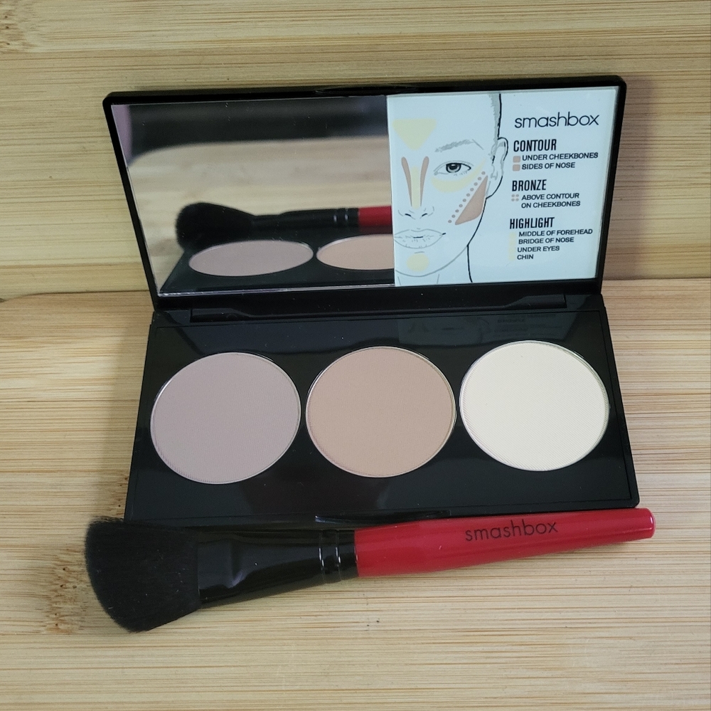 BNWOB*Smashbox Contour Palette w/ Contour Brush